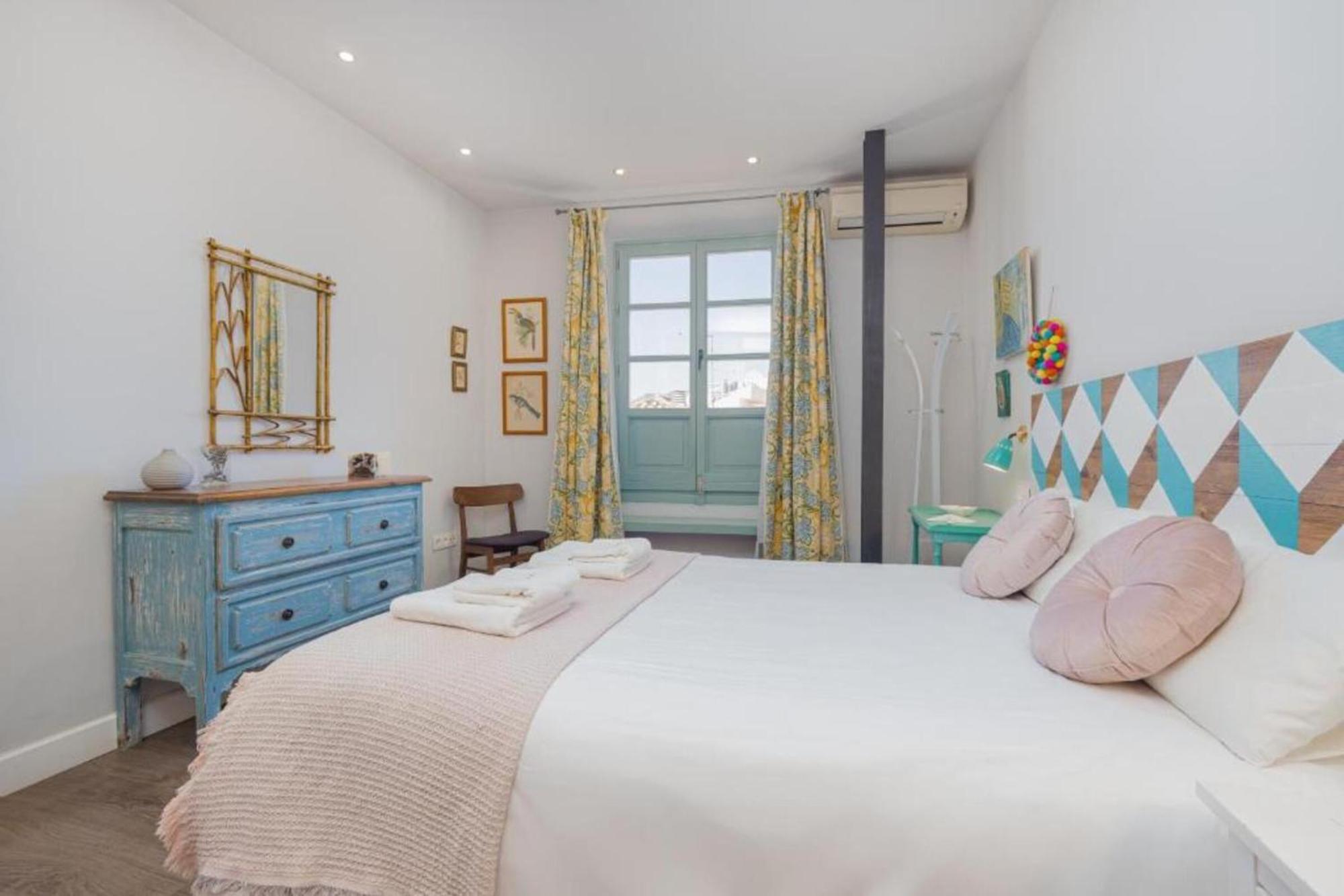 C20 - Adorable Apartment In The Center With Sun Terrace Malaga Bagian luar foto